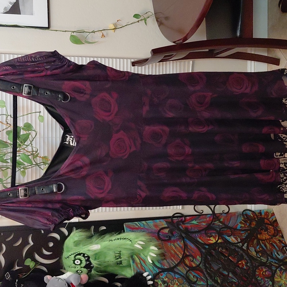 KILLSTAR 3XL EBON ROSE SHORT SLEEVES RED ROSES HAS POCKETS - Picture 13 of 17